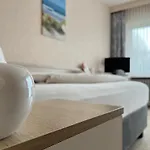 Otel Zum Rosenteich 3*