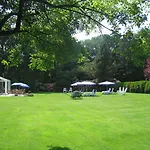 Zum Rosenteich Hotel 3*