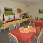 Zum Rosenteich Otel