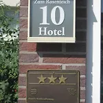 Zum Rosenteich Otel 3*
