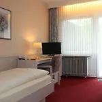 Zum Rosenteich Hotel 3*
