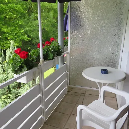 Otel Zum Rosenteich Bad Zwischenahn
