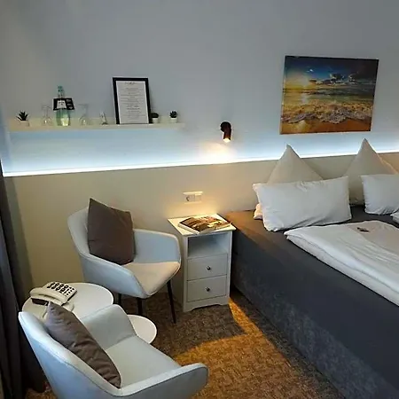 Zum Rosenteich Hotell 3*