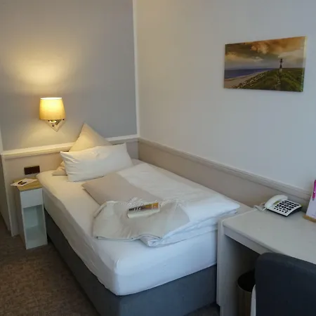 Hotel Zum Rosenteich 3*