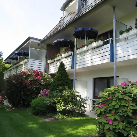 Zum Rosenteich Hotel 3*