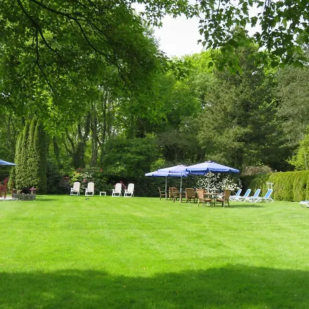 Zum Rosenteich Otel 3*