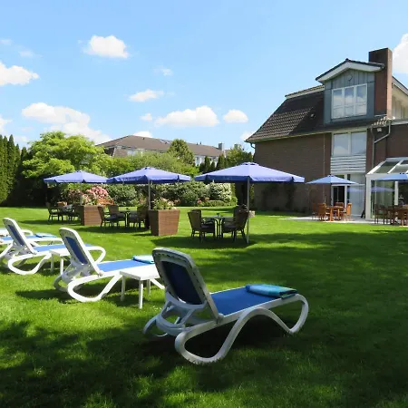 Zum Rosenteich 3*
