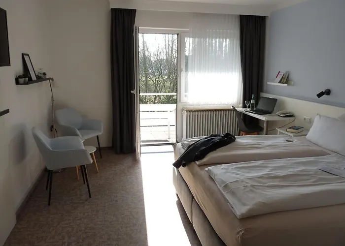 Hotel Zum Rosenteich 3*