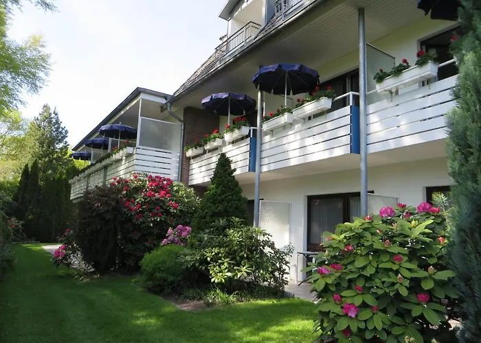 Zum Rosenteich Hotel 3*